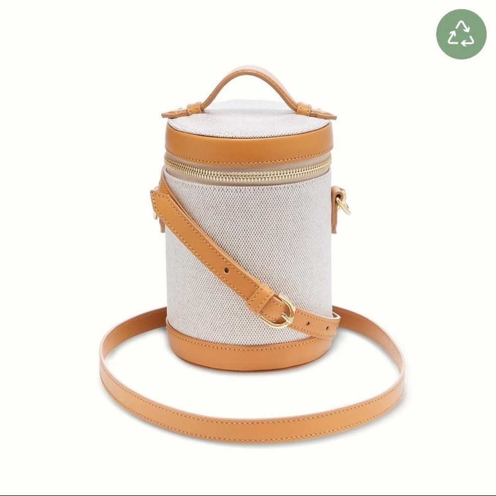 Paravel Crossbody Capsule